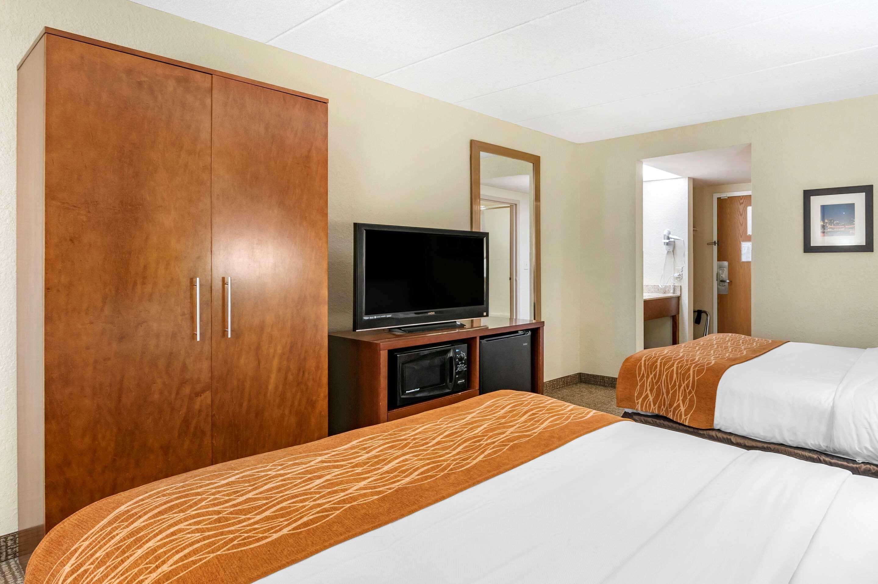 Comfort Inn Northeast Mason Ngoại thất bức ảnh