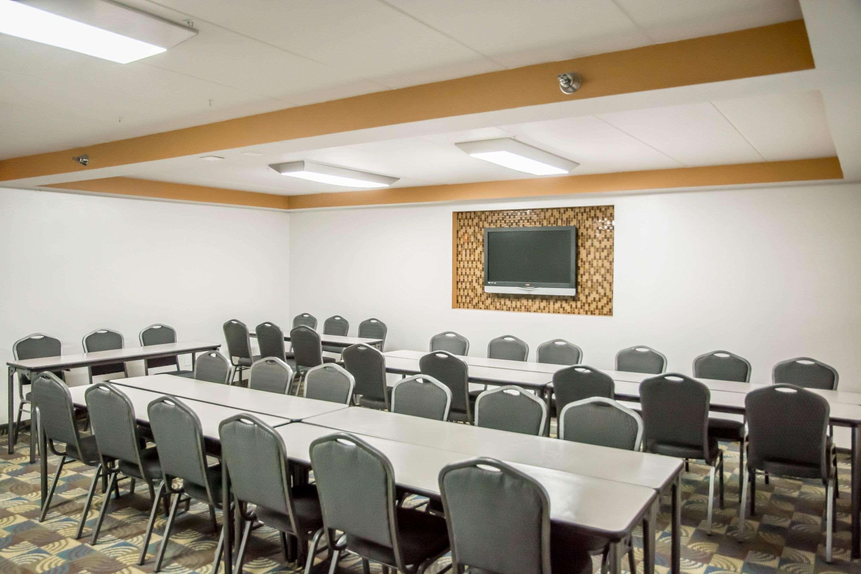 Comfort Inn Northeast Mason Ngoại thất bức ảnh
