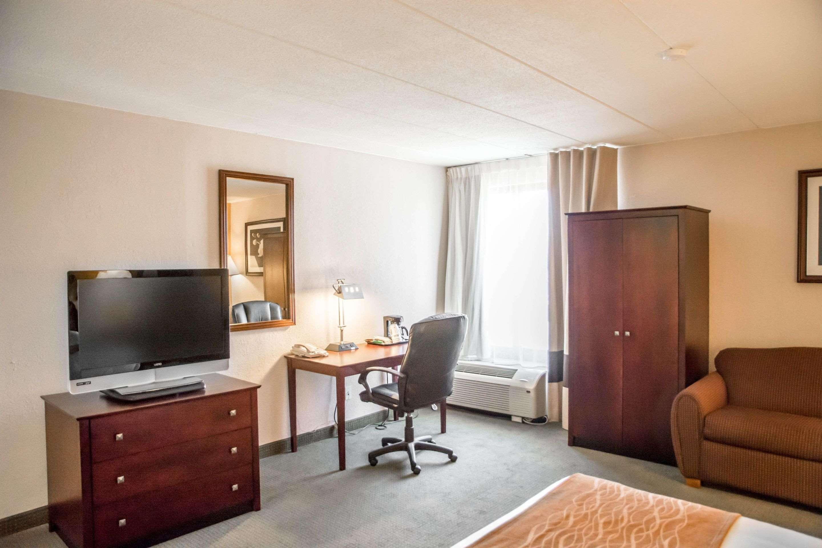 Comfort Inn Northeast Mason Ngoại thất bức ảnh
